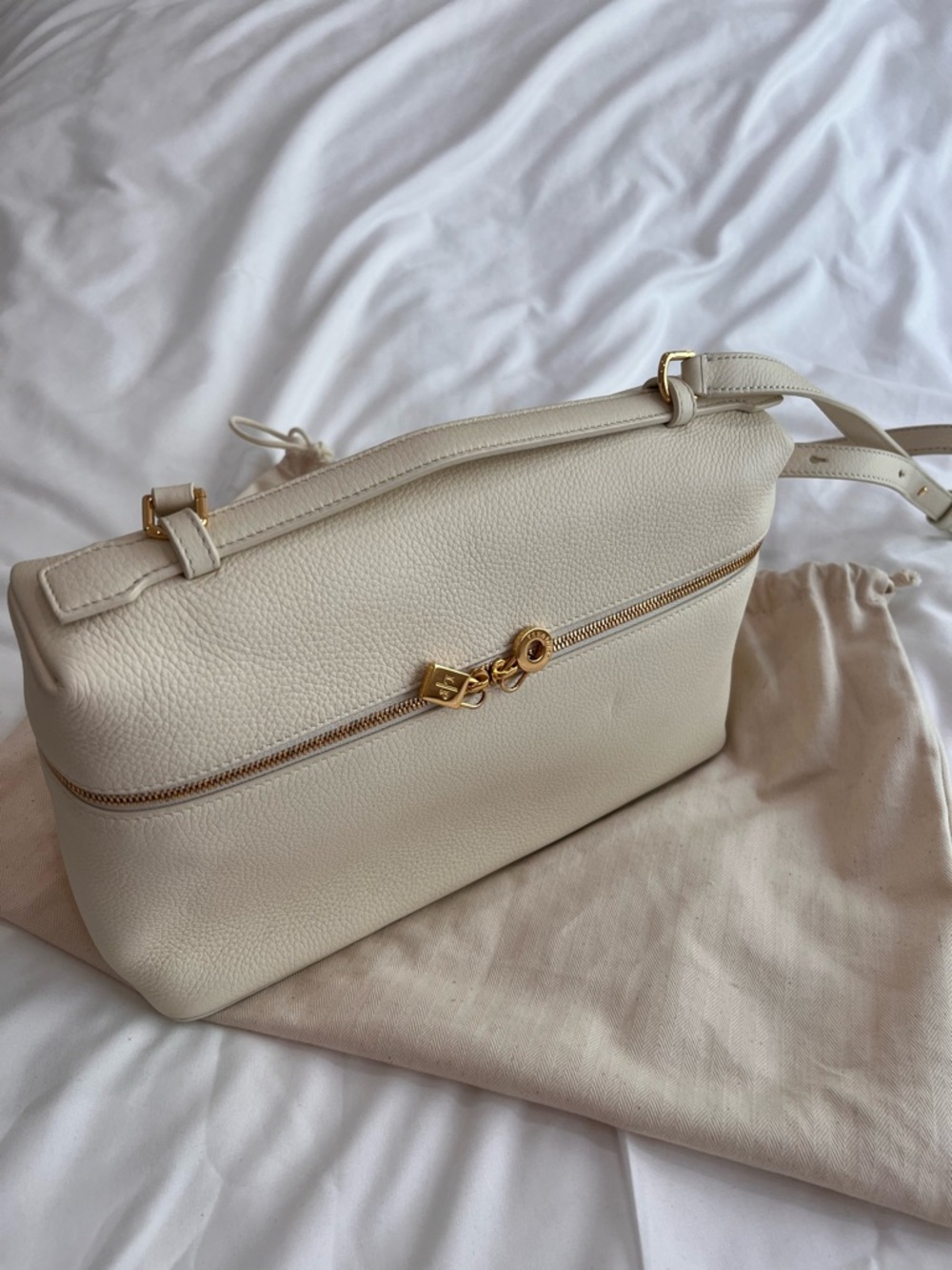 Loro Piana L27 white Leather Shoulder Bag with Gold Hardware